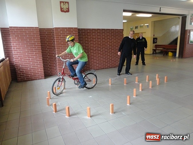 Zdjęcie w galerii na portalu naszraciborz.pl: O Ruchu Drogowym wiedzą wszystko - konkurs w G3 wiadomości z regionu