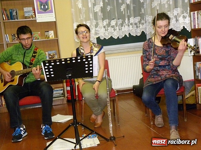 Zdjęcie w galerii na portalu naszraciborz.pl: Wersja Robocza w Markowicach. Huldra na bis  wiadomości z regionu