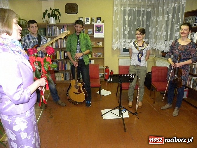 Zdjęcie w galerii na portalu naszraciborz.pl: Wersja Robocza w Markowicach. Huldra na bis  wiadomości z regionu