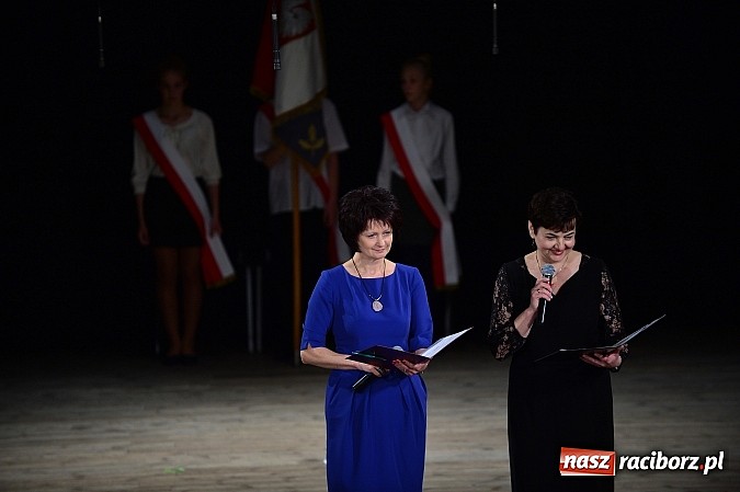 Zdjęcie w galerii na portalu naszraciborz.pl: SP 15 obchodzi dziś 30. urodziny! Casting na Sobieskiego dla gości solenizantki wiadomości z regionu