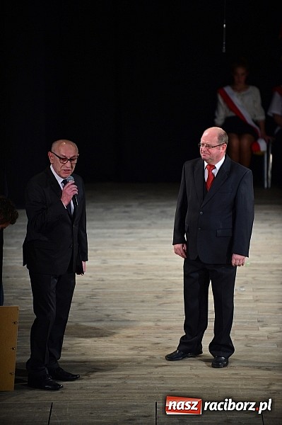 Zdjęcie w galerii na portalu naszraciborz.pl: SP 15 obchodzi dziś 30. urodziny! Casting na Sobieskiego dla gości solenizantki wiadomości z regionu