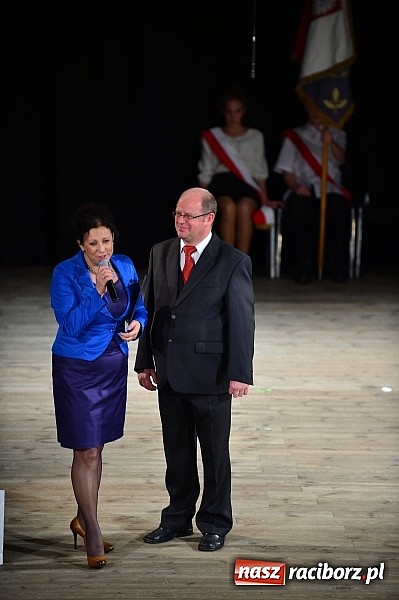 Zdjęcie w galerii na portalu naszraciborz.pl: SP 15 obchodzi dziś 30. urodziny! Casting na Sobieskiego dla gości solenizantki wiadomości z regionu