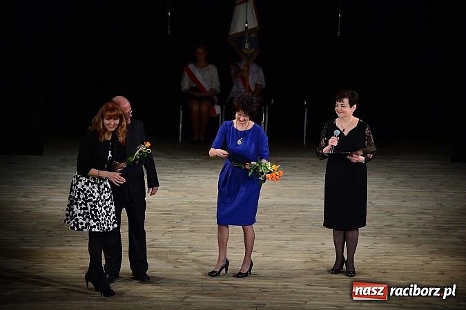 Zdjęcie w galerii na portalu naszraciborz.pl: SP 15 obchodzi dziś 30. urodziny! Casting na Sobieskiego dla gości solenizantki wiadomości z regionu