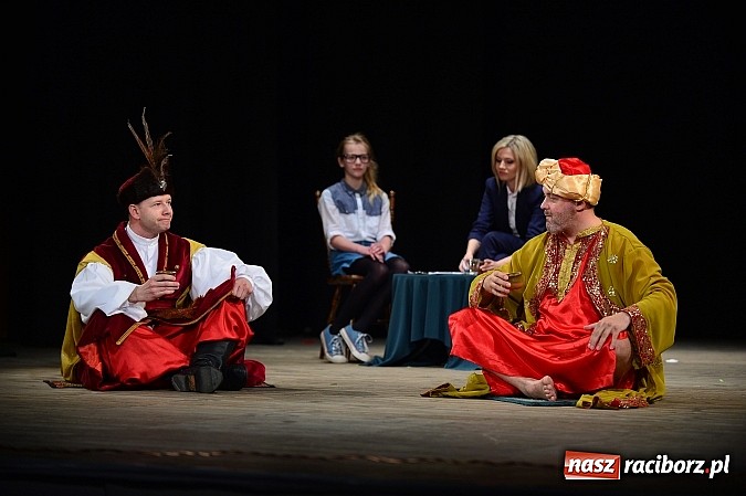 Zdjęcie w galerii na portalu naszraciborz.pl: SP 15 obchodzi dziś 30. urodziny! Casting na Sobieskiego dla gości solenizantki wiadomości z regionu