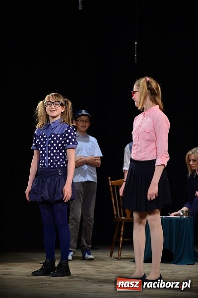 Zdjęcie w galerii na portalu naszraciborz.pl: SP 15 obchodzi dziś 30. urodziny! Casting na Sobieskiego dla gości solenizantki wiadomości z regionu