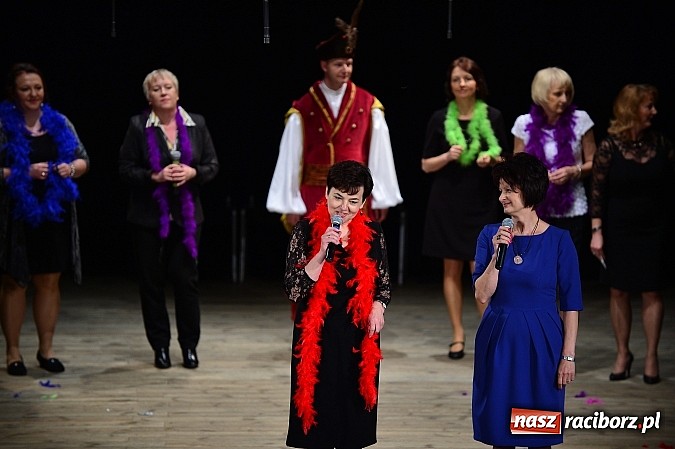 Zdjęcie w galerii na portalu naszraciborz.pl: SP 15 obchodzi dziś 30. urodziny! Casting na Sobieskiego dla gości solenizantki wiadomości z regionu