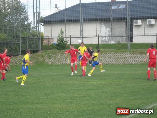 Zdjęcie w galerii na portalu naszraciborz.pl: Derby Raciborza dla Markowic wiadomości z regionu