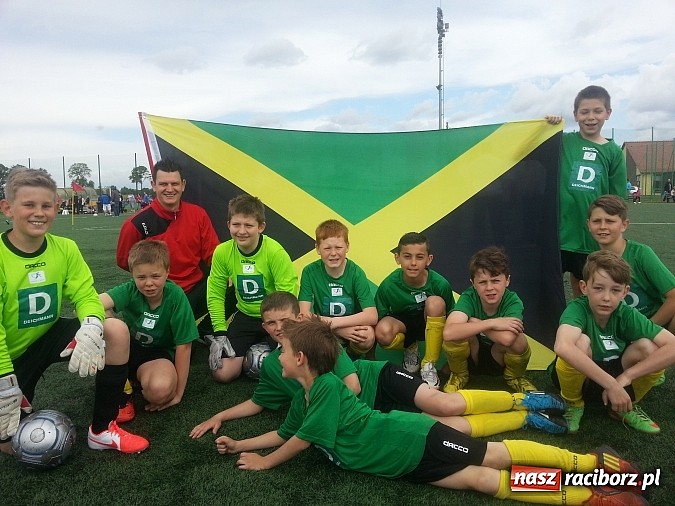 Zdjęcie w galerii na portalu naszraciborz.pl: Jamajczycy z Tworkowa na MiniMistrzostwach Deichmann w Opolu wiadomości z regionu