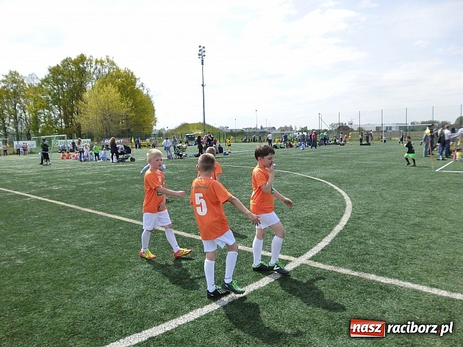 Zdjęcie w galerii na portalu naszraciborz.pl: Jamajczycy z Tworkowa na MiniMistrzostwach Deichmann w Opolu wiadomości z regionu