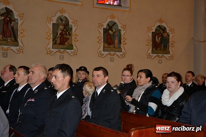 Zdjęcie w galerii na portalu naszraciborz.pl: Deszcz popsuł strażakom z Rudyszwałdu inaugurację 90. urodzin wiadomości z regionu