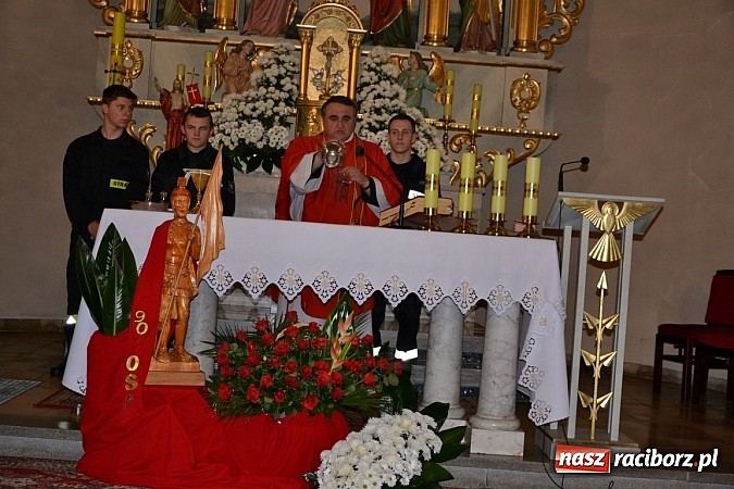 Zdjęcie w galerii na portalu naszraciborz.pl: Deszcz popsuł strażakom z Rudyszwałdu inaugurację 90. urodzin wiadomości z regionu
