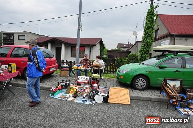 Zdjęcie w galerii na portalu naszraciborz.pl: Udany Jarmark na Granicy. Pogoda nie przestraszyła sprzedających i kupujących wiadomości z regionu