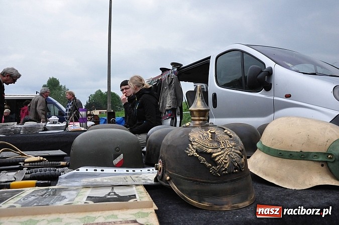 Zdjęcie w galerii na portalu naszraciborz.pl: Udany Jarmark na Granicy. Pogoda nie przestraszyła sprzedających i kupujących wiadomości z regionu