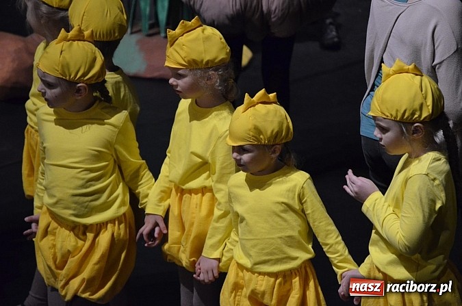 Zdjęcie w galerii na portalu naszraciborz.pl: Teatr Dziecięcy MIODZIO na deskach RCK  wiadomości z regionu