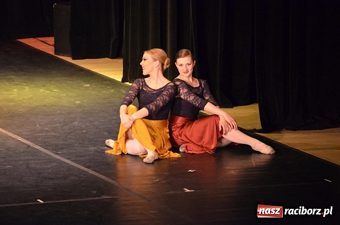 Zdjęcie w galerii na portalu naszraciborz.pl: Ballet Magnificat z USA na deskach RCK wiadomości z regionu