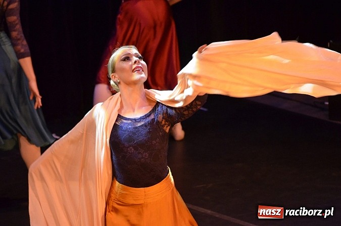 Zdjęcie w galerii na portalu naszraciborz.pl: Ballet Magnificat z USA na deskach RCK wiadomości z regionu