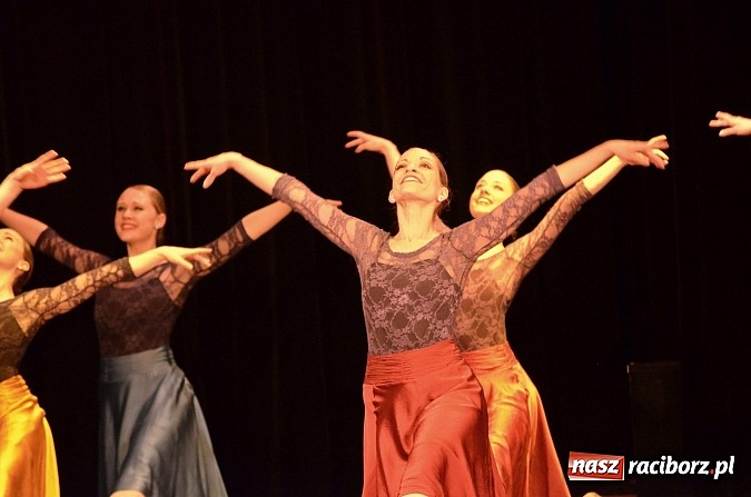 Zdjęcie w galerii na portalu naszraciborz.pl: Ballet Magnificat z USA na deskach RCK wiadomości z regionu