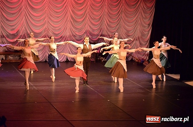 Zdjęcie w galerii na portalu naszraciborz.pl: Ballet Magnificat z USA na deskach RCK wiadomości z regionu