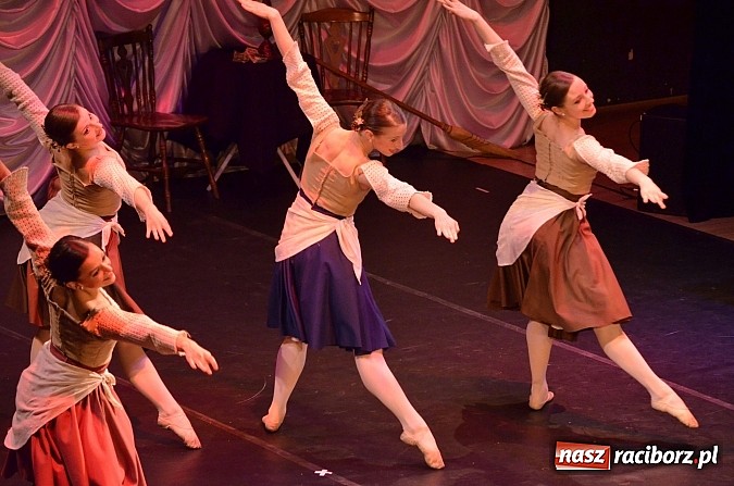 Zdjęcie w galerii na portalu naszraciborz.pl: Ballet Magnificat z USA na deskach RCK wiadomości z regionu