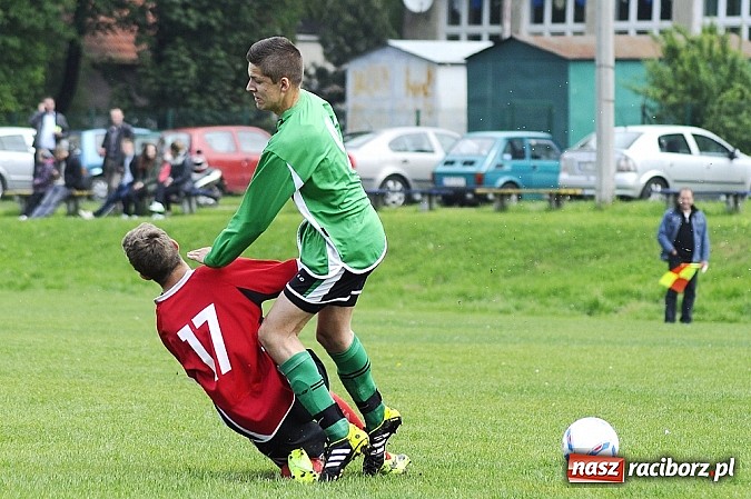 Zdjęcie w galerii na portalu naszraciborz.pl: Juniorskie derby dla Markowic wiadomości z regionu