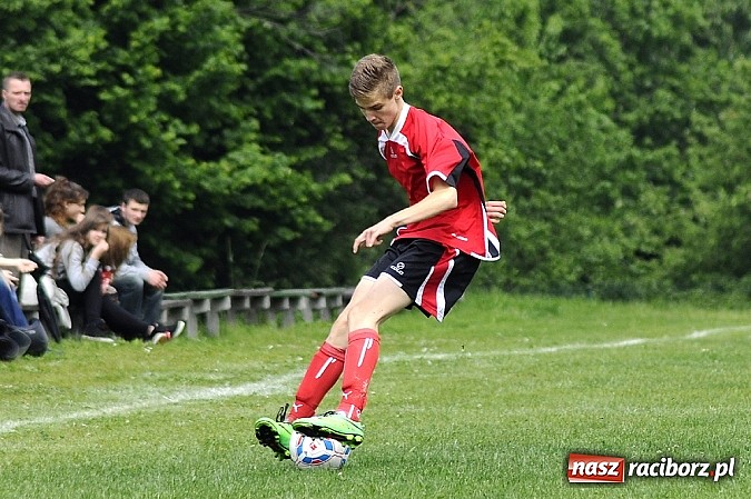 Zdjęcie w galerii na portalu naszraciborz.pl: Juniorskie derby dla Markowic wiadomości z regionu
