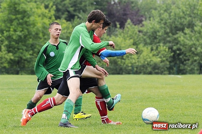 Zdjęcie w galerii na portalu naszraciborz.pl: Juniorskie derby dla Markowic wiadomości z regionu