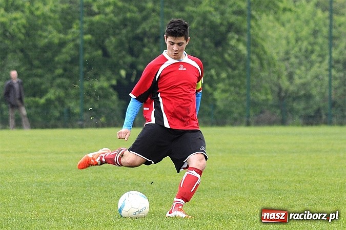Zdjęcie w galerii na portalu naszraciborz.pl: Juniorskie derby dla Markowic wiadomości z regionu