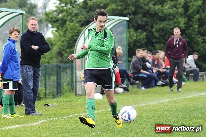Zdjęcie w galerii na portalu naszraciborz.pl: Juniorskie derby dla Markowic wiadomości z regionu