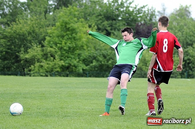 Zdjęcie w galerii na portalu naszraciborz.pl: Juniorskie derby dla Markowic wiadomości z regionu
