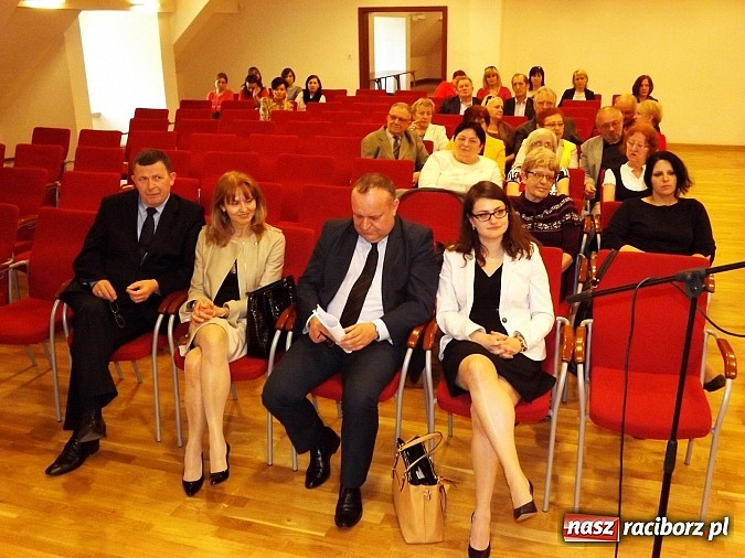 Zdjęcie w galerii na portalu naszraciborz.pl: O problemach niepełnosprawnych na zamku wiadomości z regionu