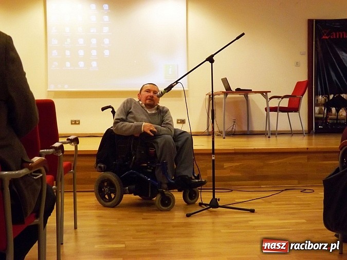 Zdjęcie w galerii na portalu naszraciborz.pl: O problemach niepełnosprawnych na zamku wiadomości z regionu