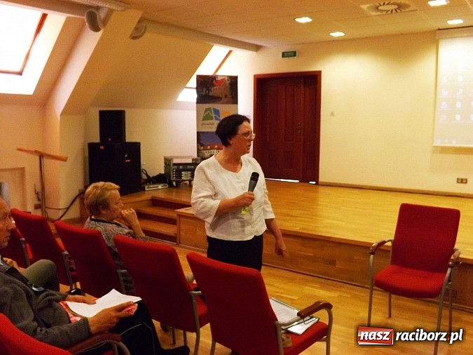 Zdjęcie w galerii na portalu naszraciborz.pl: O problemach niepełnosprawnych na zamku wiadomości z regionu