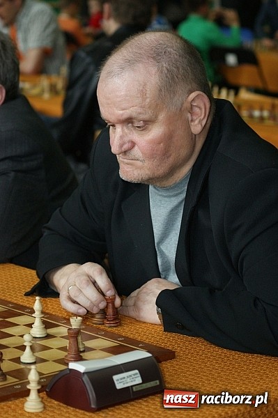 Zdjęcie w galerii na portalu naszraciborz.pl: Szachowa rywalizacja w X Memoriale im. W. Hanczarka wiadomości z regionu