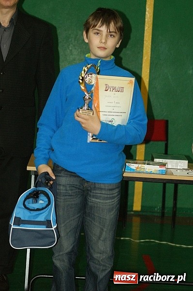 Zdjęcie w galerii na portalu naszraciborz.pl: Szachowa rywalizacja w X Memoriale im. W. Hanczarka wiadomości z regionu