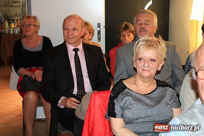 Zdjęcie w galerii na portalu naszraciborz.pl: Arka Bożek, trybun ludu śląskiego. Prelekcja w TMZR wiadomości z regionu