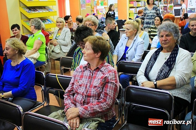 Zdjęcie w galerii na portalu naszraciborz.pl: Młody ks. Karol Wojtyła przyjeżdżał na ziemię raciborską wiadomości z regionu