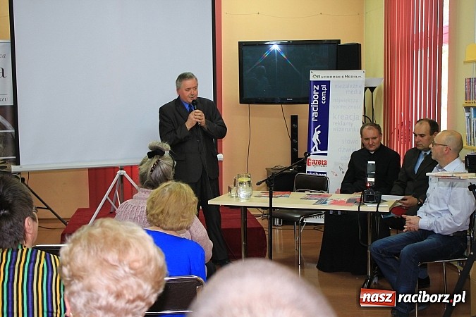 Zdjęcie w galerii na portalu naszraciborz.pl: Młody ks. Karol Wojtyła przyjeżdżał na ziemię raciborską wiadomości z regionu