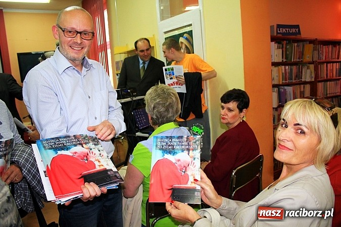 Zdjęcie w galerii na portalu naszraciborz.pl: Młody ks. Karol Wojtyła przyjeżdżał na ziemię raciborską wiadomości z regionu