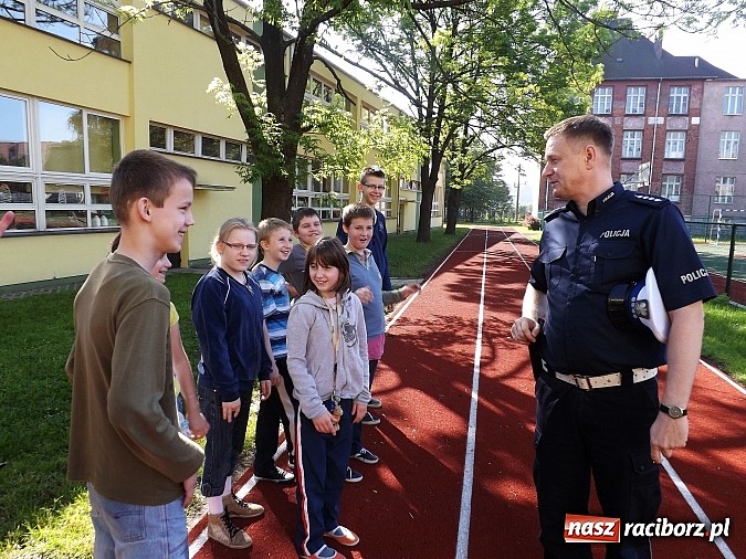 Zdjęcie w galerii na portalu naszraciborz.pl: Uczniowie ZSS znają zasady ruchu rowerowego i pieszych  wiadomości z regionu