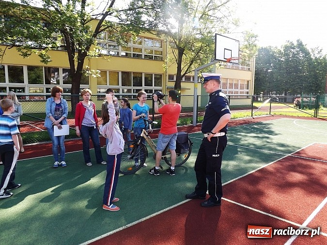 Zdjęcie w galerii na portalu naszraciborz.pl: Uczniowie ZSS znają zasady ruchu rowerowego i pieszych  wiadomości z regionu