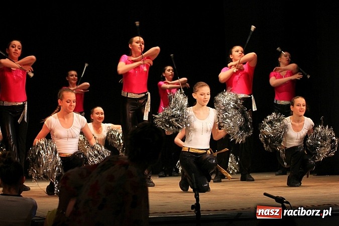 Zdjęcie w galerii na portalu naszraciborz.pl: Festiwal Twórczości Artystycznej Racibórz 2014. Dziś w Strzesze zagościł taniec wiadomości z regionu