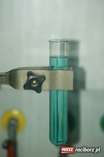 Zdjęcie w galerii na portalu naszraciborz.pl: Chemia pieniądza - ZSZ kusi gimnazjalistów  wiadomości z regionu