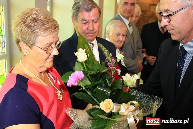 Zdjęcie w galerii na portalu naszraciborz.pl: Razem przez życie... Złote Gody w USC wiadomości z regionu