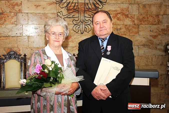 Zdjęcie w galerii na portalu naszraciborz.pl: Razem przez życie... Złote Gody w USC wiadomości z regionu