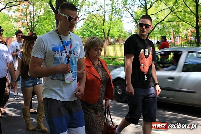 Zdjęcie w galerii na portalu naszraciborz.pl: Juwe... juwe... juwenalia 2014! Studencka impreza oficjalnie rozpoczęta wiadomości z regionu