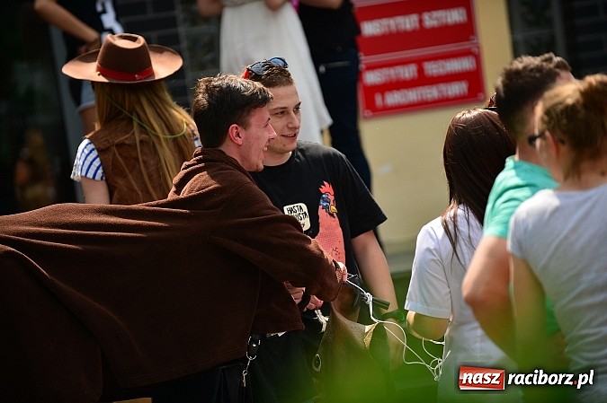 Zdjęcie w galerii na portalu naszraciborz.pl: Juwe... juwe... juwenalia 2014! Studencka impreza oficjalnie rozpoczęta wiadomości z regionu
