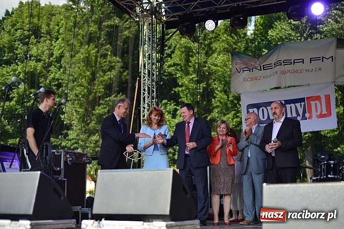 Zdjęcie w galerii na portalu naszraciborz.pl: Juwe... juwe... juwenalia 2014! Studencka impreza oficjalnie rozpoczęta wiadomości z regionu