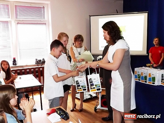 Zdjęcie w galerii na portalu naszraciborz.pl: Finał konkursu Eko-Mat w SP18 wiadomości z regionu
