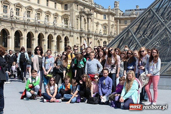Zdjęcie w galerii na portalu naszraciborz.pl: Raciborscy gimnazjaliści w Paryżu  wiadomości z regionu