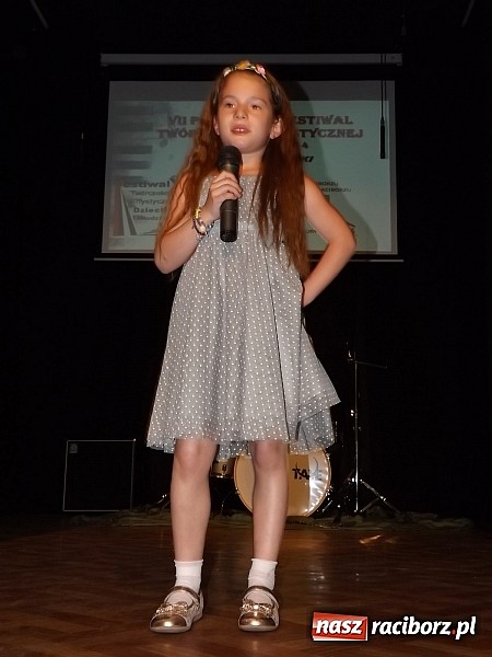 Zdjęcie w galerii na portalu naszraciborz.pl: Pieski małe dwa, czyli Festiwalu Twórczości Artystycznej ciąg dalszy wiadomości z regionu